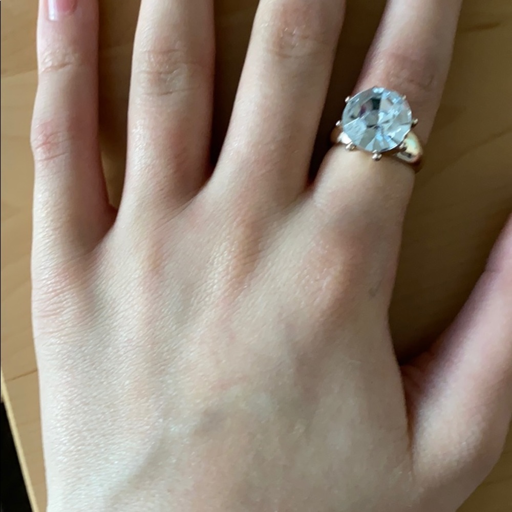 ring - Picture 3 of 5